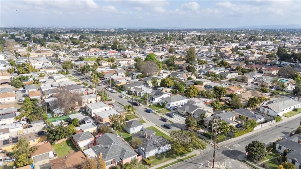 701 N Spring Avenue, Compton, California 90221 home-pic-23
