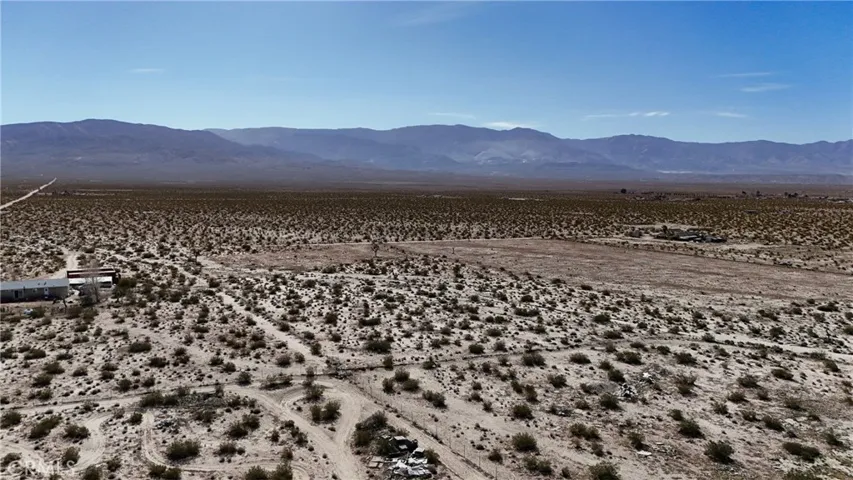 39226 Furst Street, Lucerne Valley, California 92356