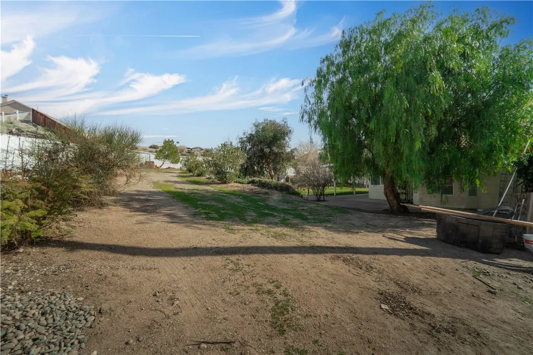 36418 Ramona, Palmdale, California 93550 home-pic-28