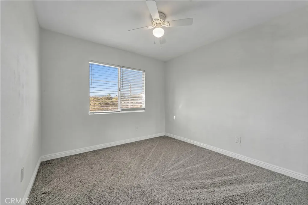 36418 Ramona, Palmdale, California 93550 home-pic-17