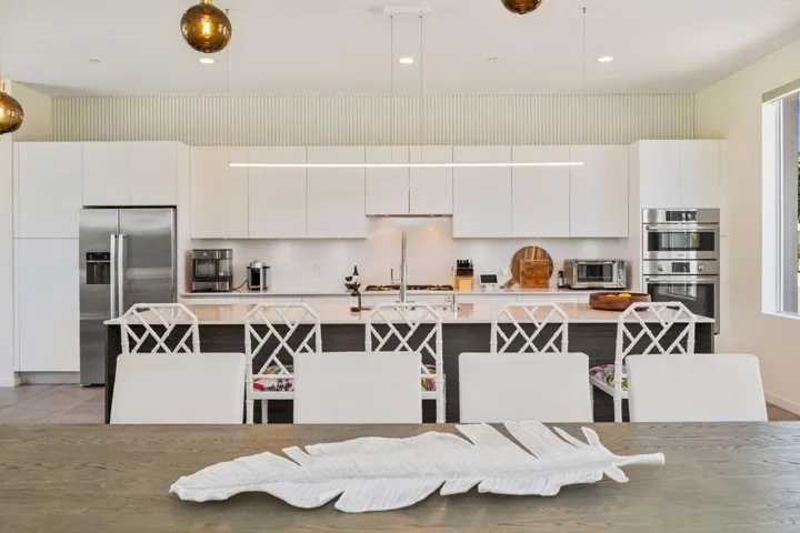 87-web-or-mls-AM4A2026