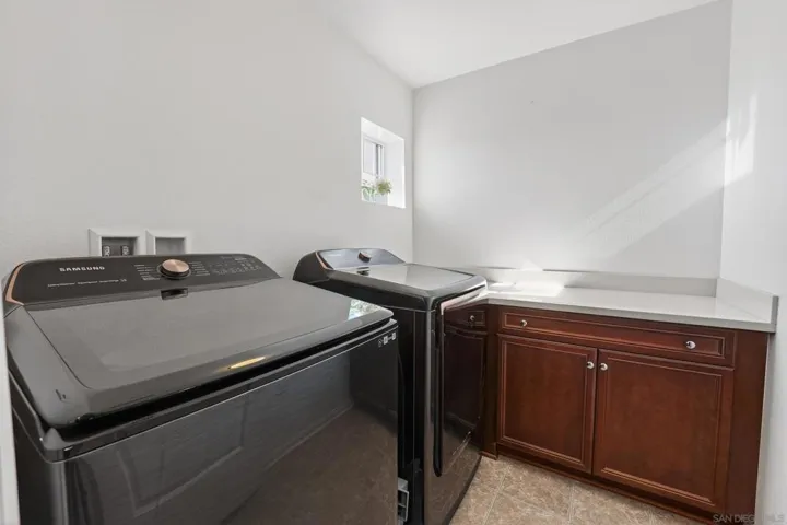 Laundry room, next to loft