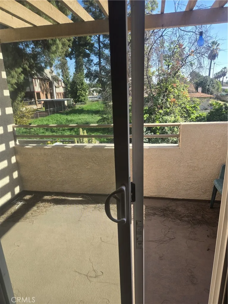2260 N Towne, Pomona, California 91767 home-pic-17