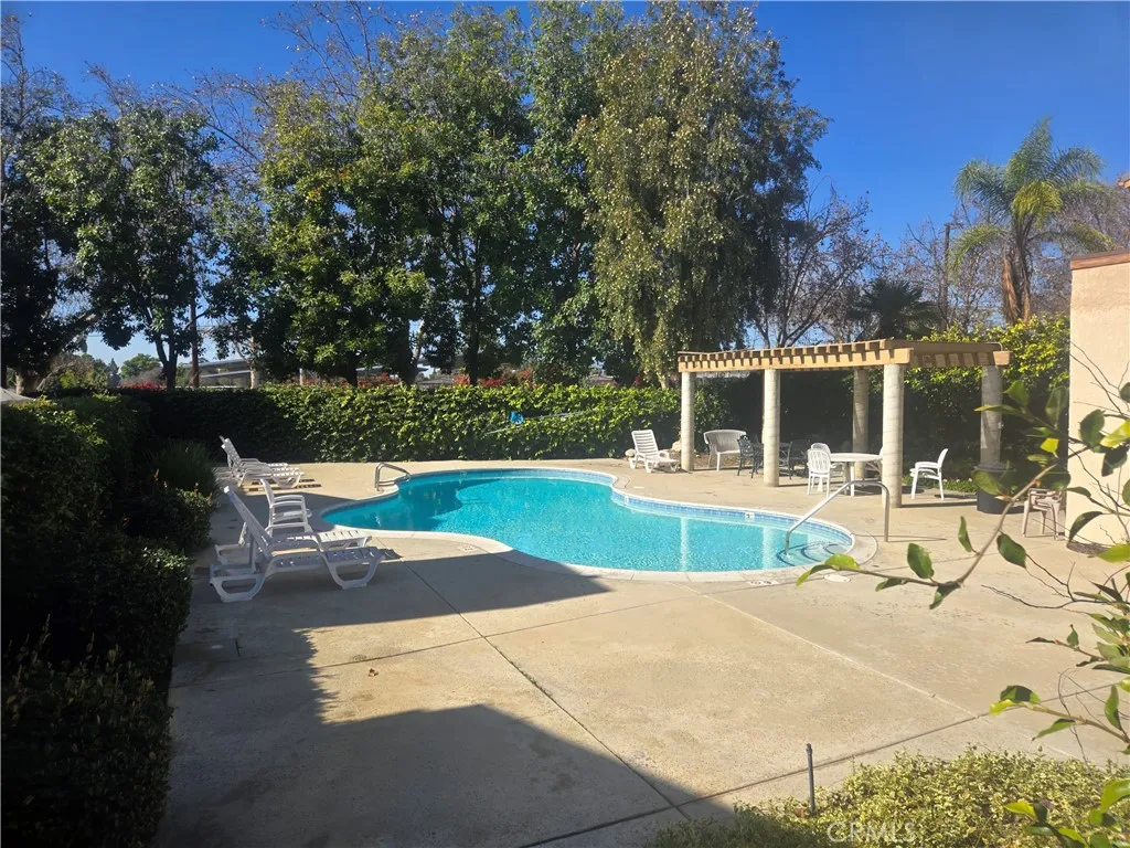 2260 N Towne, Pomona, California 91767 home-pic-3