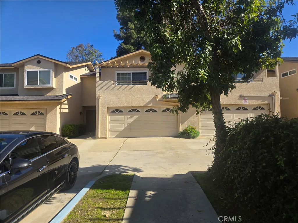 2260 N Towne, Pomona, California 91767 home-pic-2