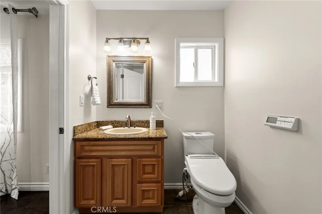 13951 Addison, Sherman Oaks, California 91423 home-pic-29