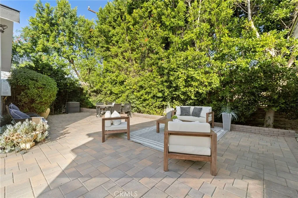 13951 Addison, Sherman Oaks, California 91423 home-pic-40