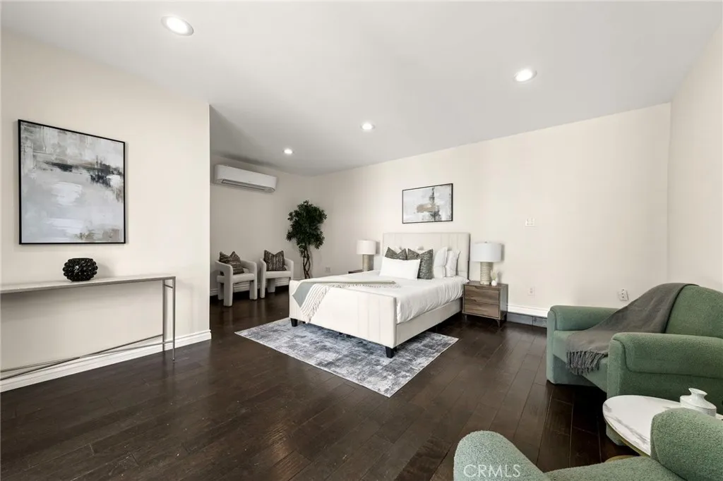 13951 Addison, Sherman Oaks, California 91423 home-pic-42