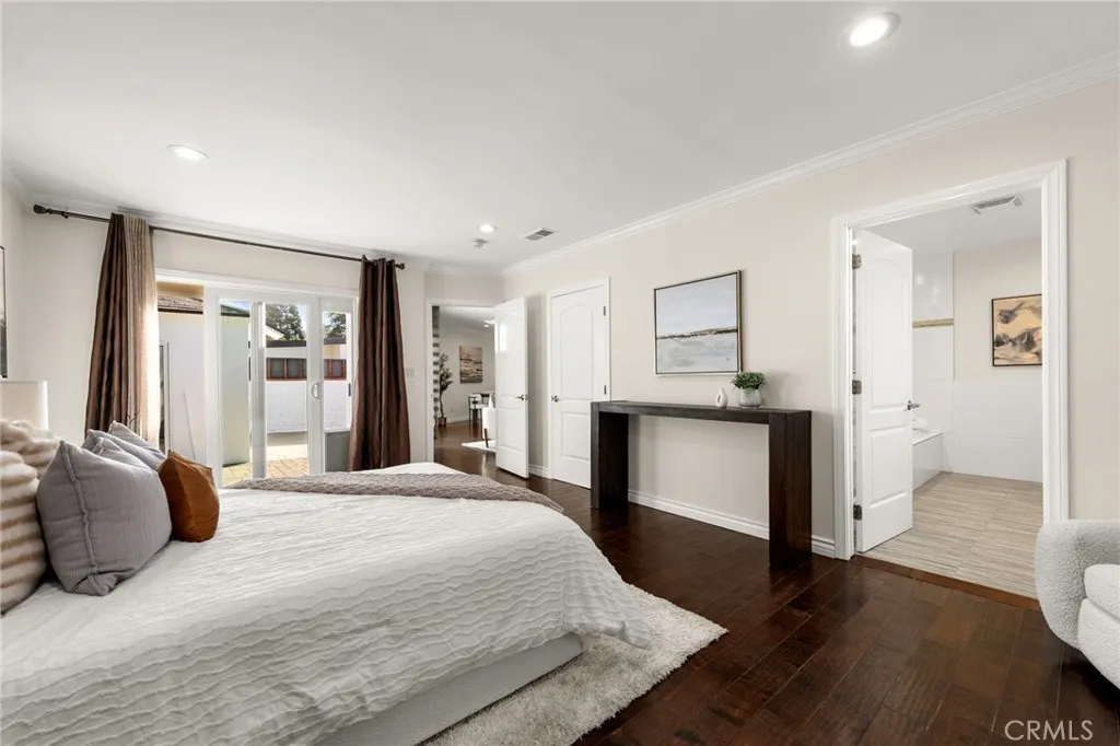 13951 Addison, Sherman Oaks, California 91423 home-pic-35