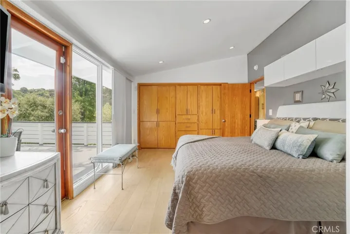 3839 Davana Road, Sherman Oaks, California 91423