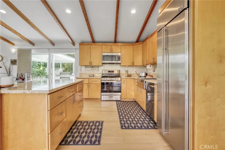 3839 Davana Road, Sherman Oaks, California 91423