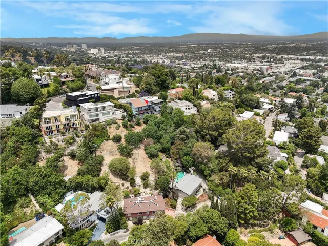 3839 Davana Road, Sherman Oaks, California 91423