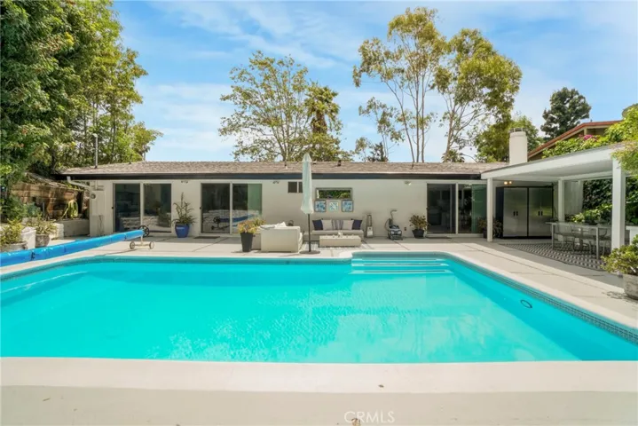 3839 Davana Road, Sherman Oaks, California 91423