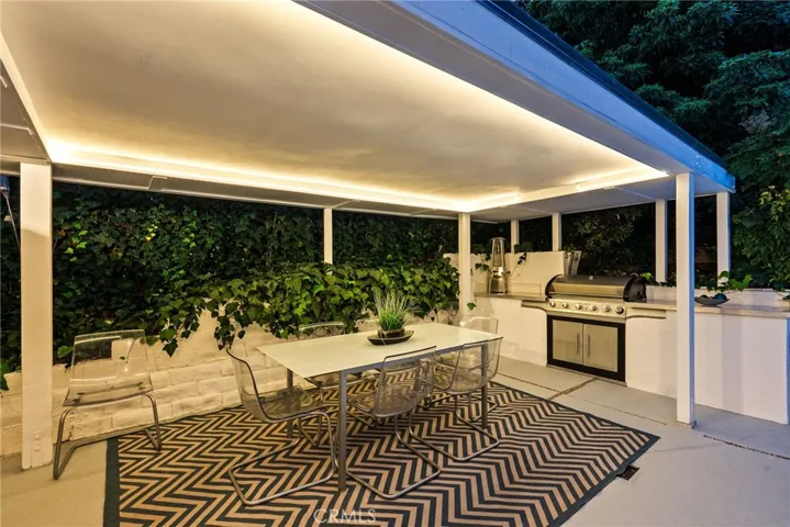 3839 Davana Road, Sherman Oaks, California 91423