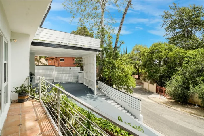 3839 Davana Road, Sherman Oaks, California 91423