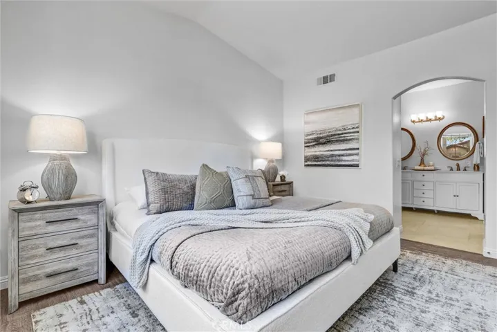 91 Tierra Plano, Rancho Santa Margarita, California 92688