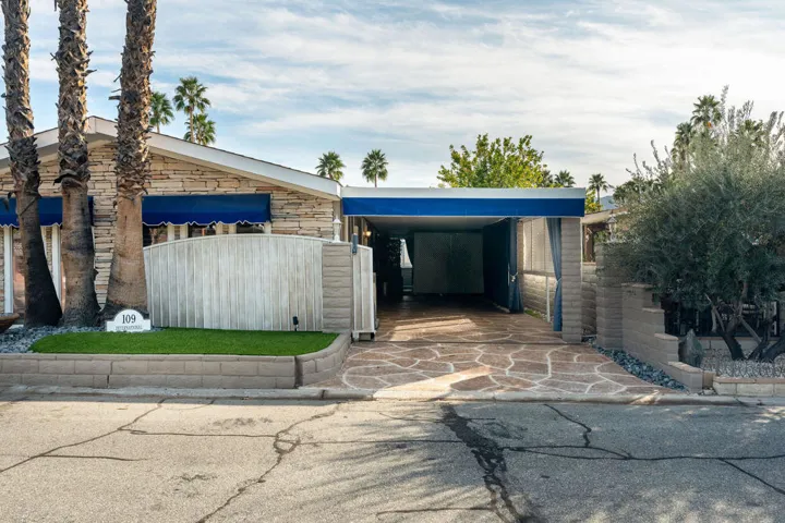 Custom electric carport gate