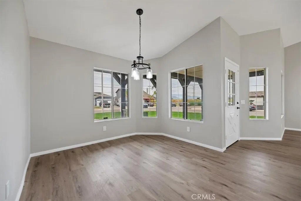 23209 Norrisgrove, Perris, California 92570 home-pic-16