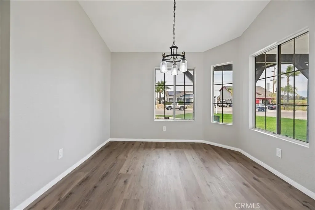 23209 Norrisgrove, Perris, California 92570 home-pic-15