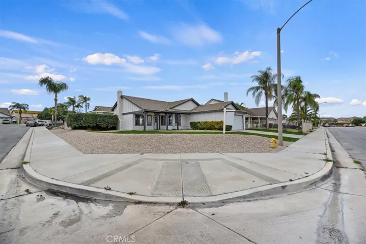 23209 Norrisgrove, Perris, California 92570