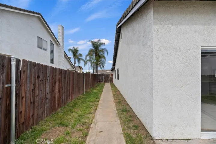 23209 Norrisgrove, Perris, California 92570