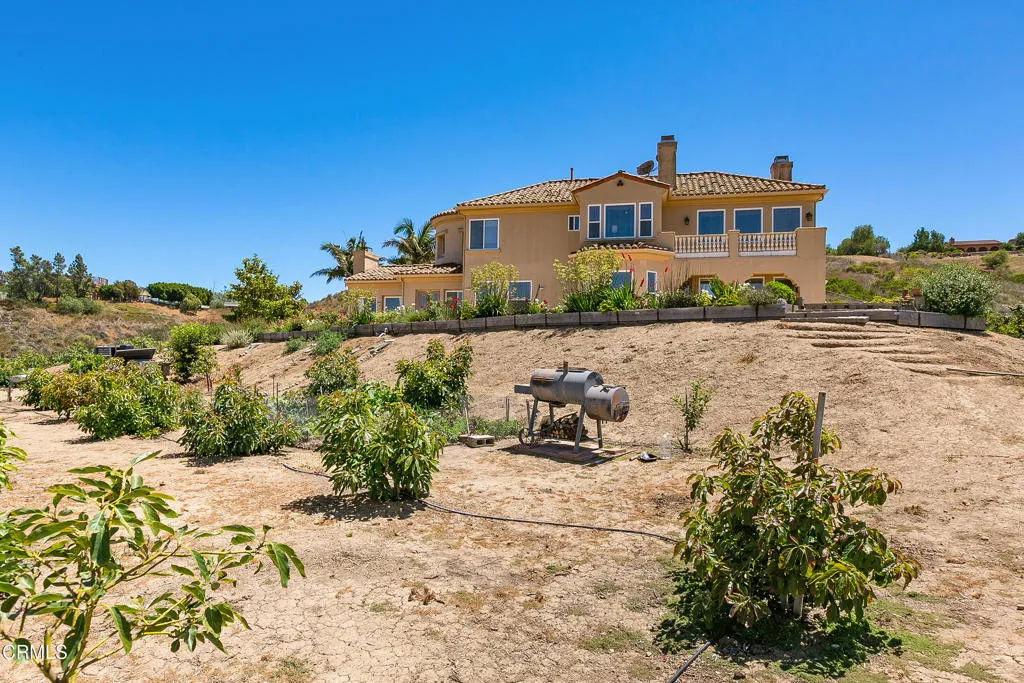 12127 Presilla Road, Camarillo, California 93012 home-pic-15