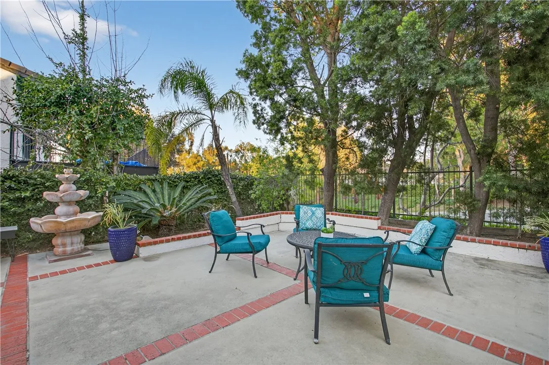 720 S Ridgeview Road, Anaheim Hills, California 92807 home-pic-32
