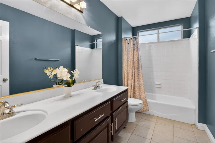 Secondary Bathroom Up