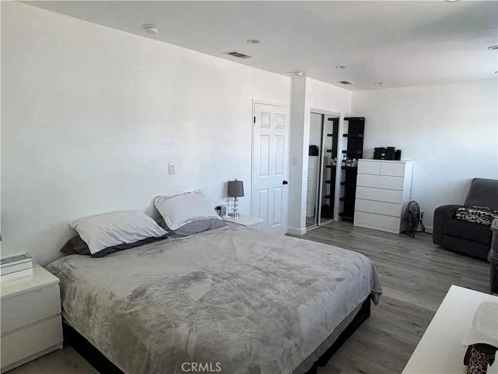 4622 W 156th, Lawndale, California 90260 home-pic-19