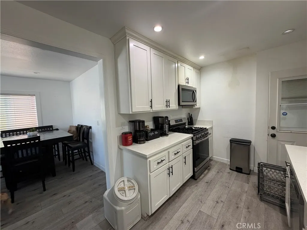 4622 W 156th, Lawndale, California 90260 home-pic-3