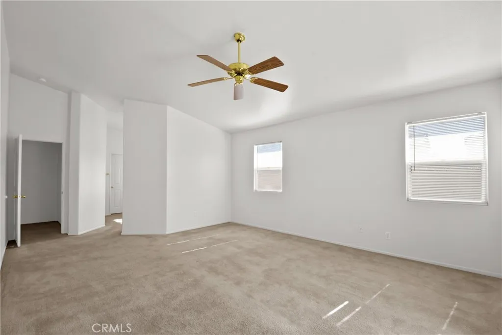 8910 Newcastle, Hesperia, California 92344 home-pic-5