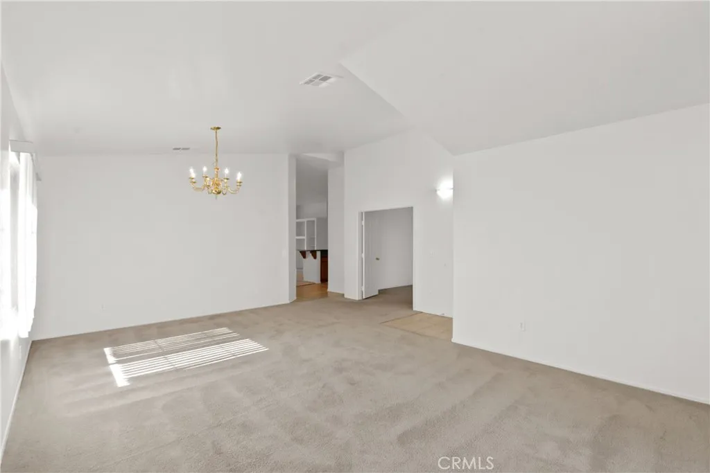 8910 Newcastle, Hesperia, California 92344 home-pic-12