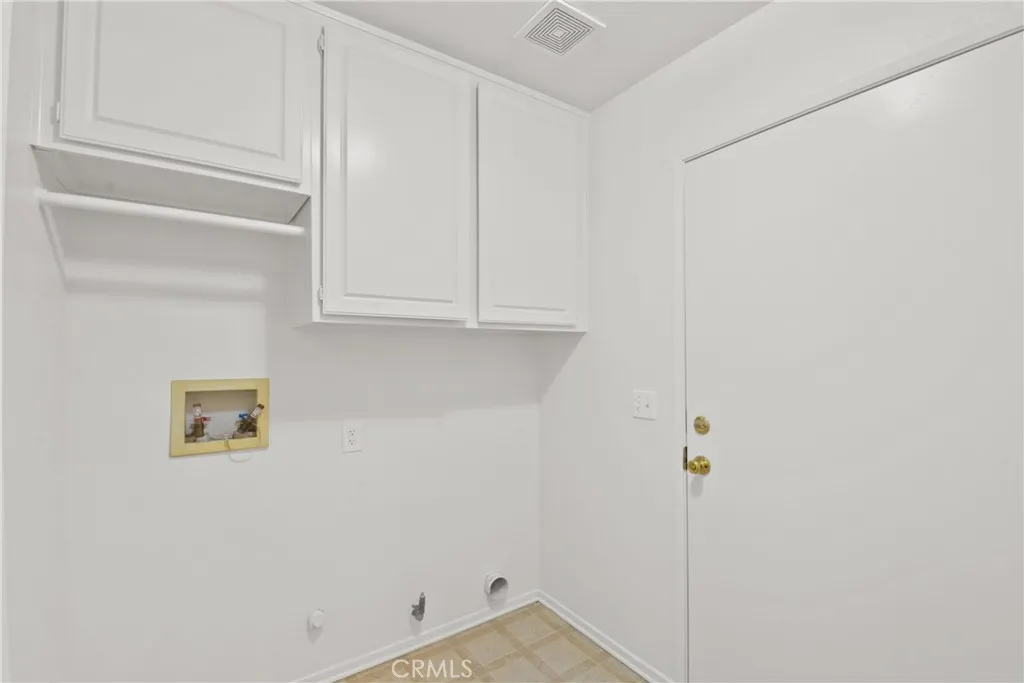 8910 Newcastle, Hesperia, California 92344 home-pic-21
