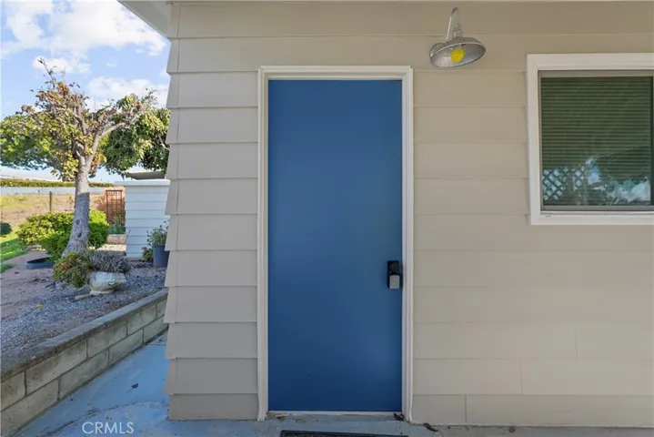 GARAGE PEDESTRIAN DOOR