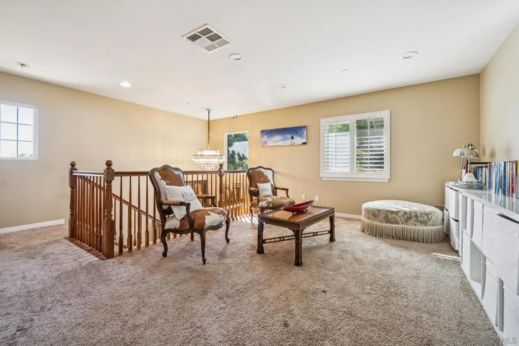 3152 Beven Dr, Escondido, California 92027 home-pic-15
