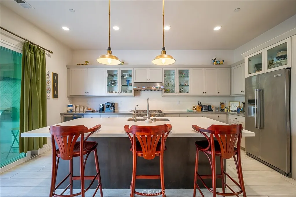 20523 Stella, Saugus, California 91350 home-pic-13