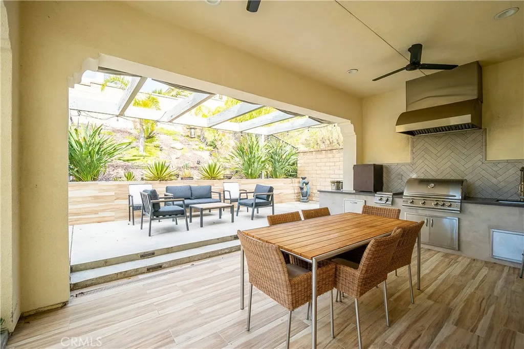 20523 Stella, Saugus, California 91350 home-pic-18