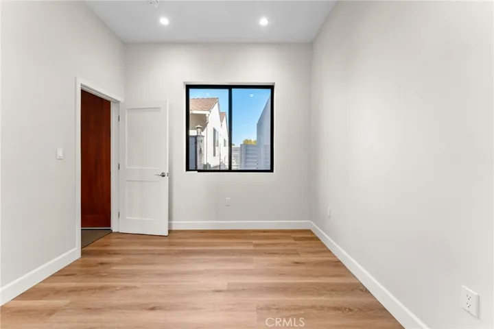 2430 E 7th Street, Long Beach, California 90804