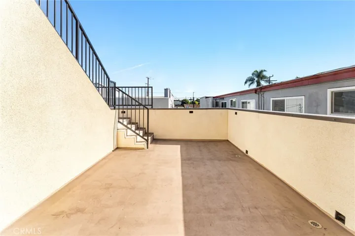 2nd story Deck