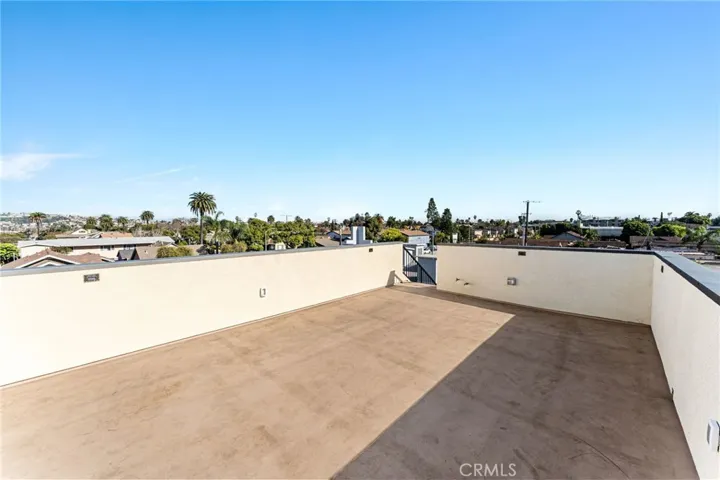2430 E 7th Street, Long Beach, California 90804