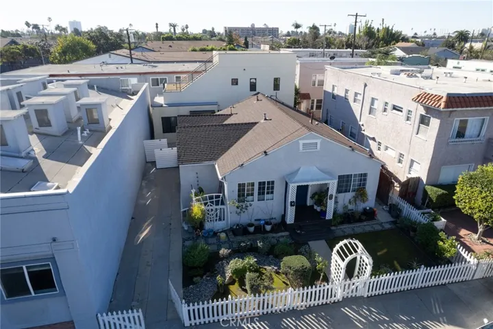 2430 E 7th Street, Long Beach, California 90804