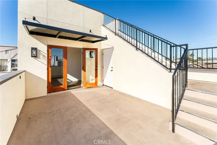 2nd story Deck