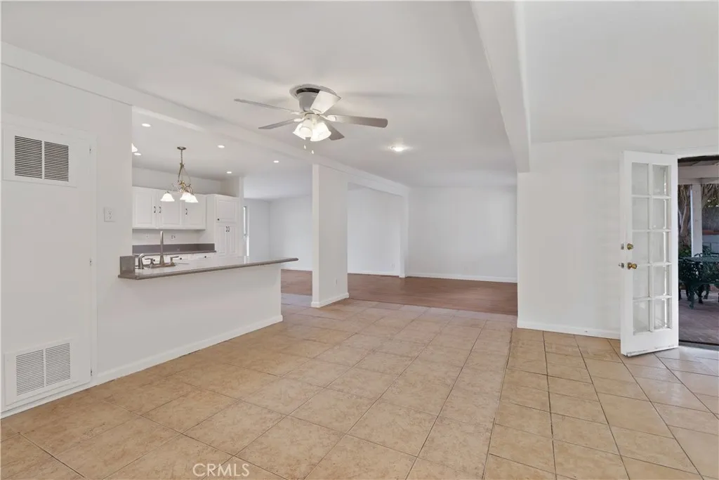 208 W 234th, Carson, California 90745 home-pic-15