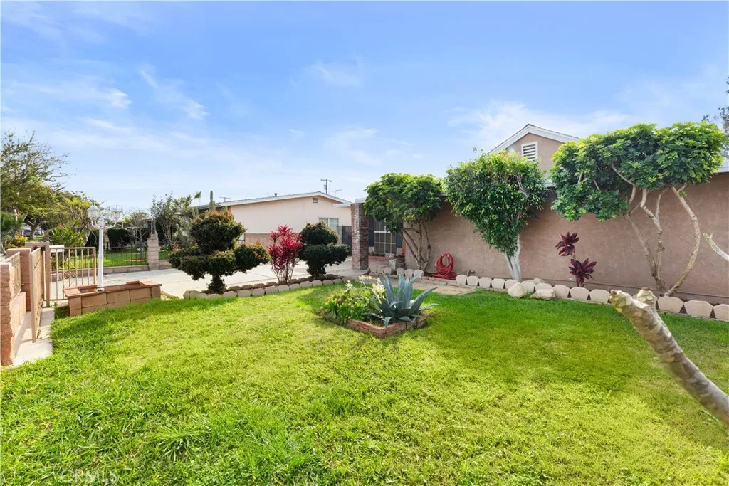 208 W 234th, Carson, California 90745 home-pic-3