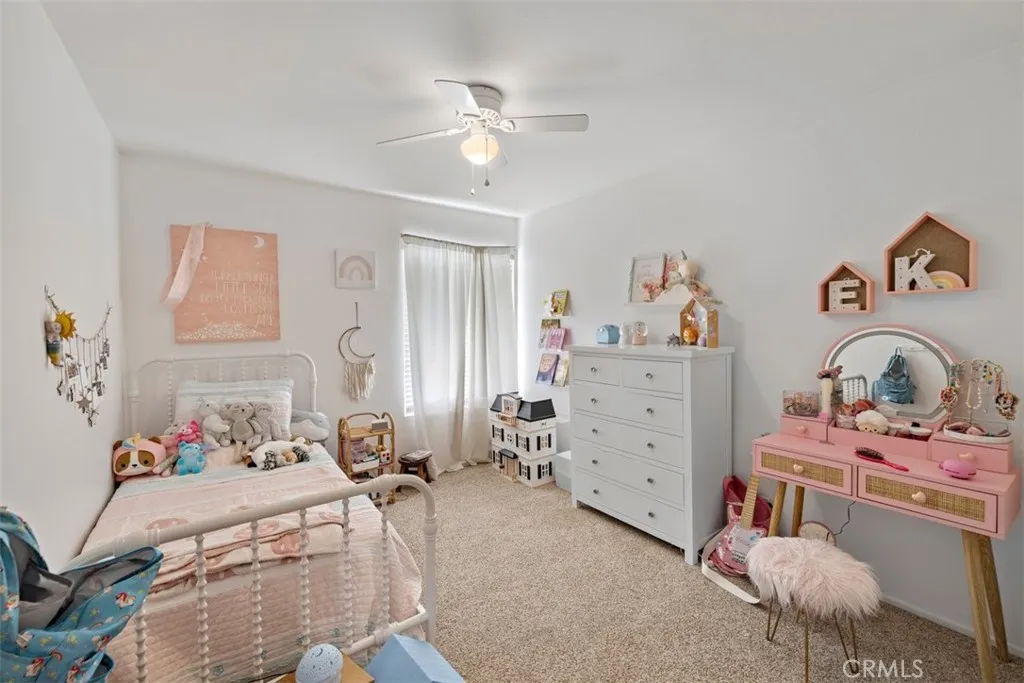 1279 Moss, Upland, California 91784 home-pic-18
