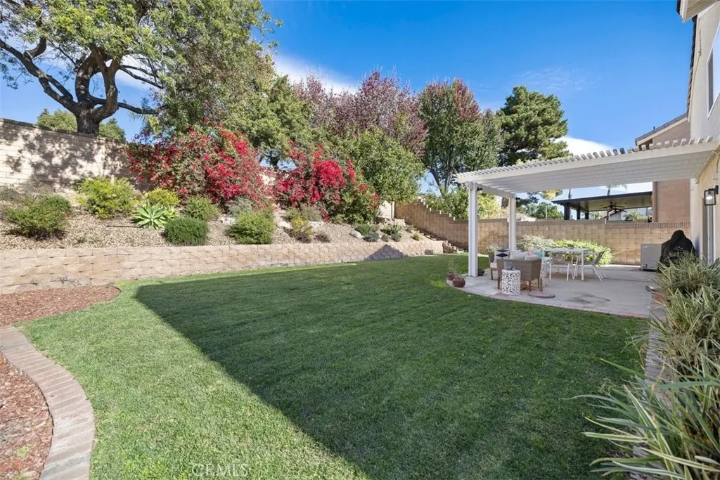 1279 Moss, Upland, California 91784 home-pic-32