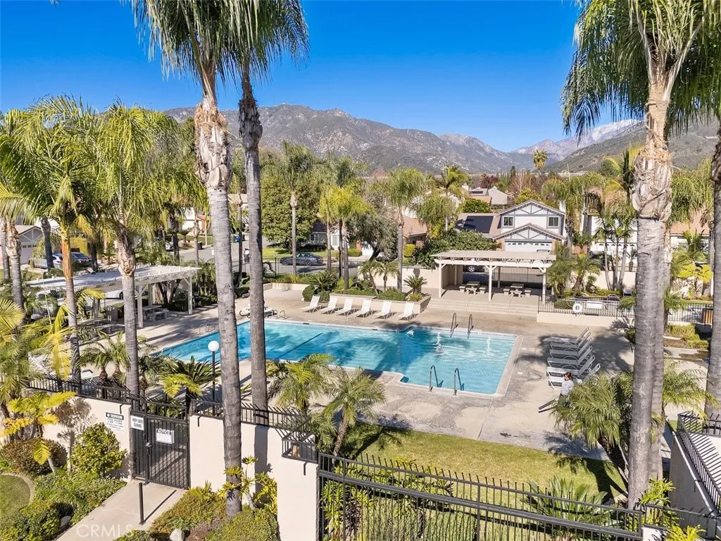 1279 Moss, Upland, California 91784 home-pic-39