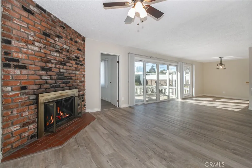 23042 Gilmore Street, West Hills, California 91307 home-pic-9