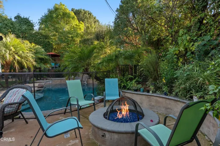 Fire pit