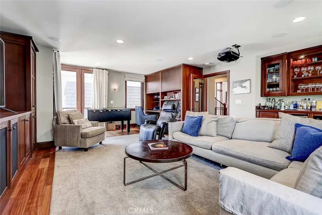 436 32nd St., Manhattan Beach, California 90266 home-pic-12